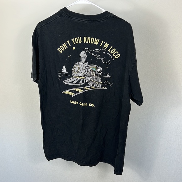 LAST CALL CO. Don’t you know I’m loco tee sz L - Picture 4 of 4